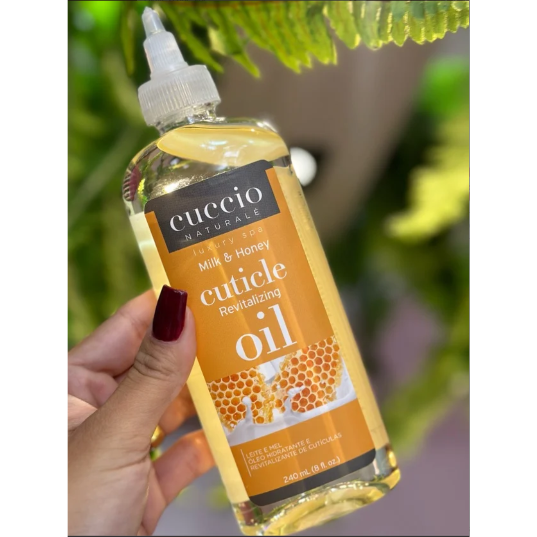 ÓLEO HIDRATANTE CUTÍCULA 240ML LEITE E MEL (MILK & HONEY) CUCCIO NATURALÉ