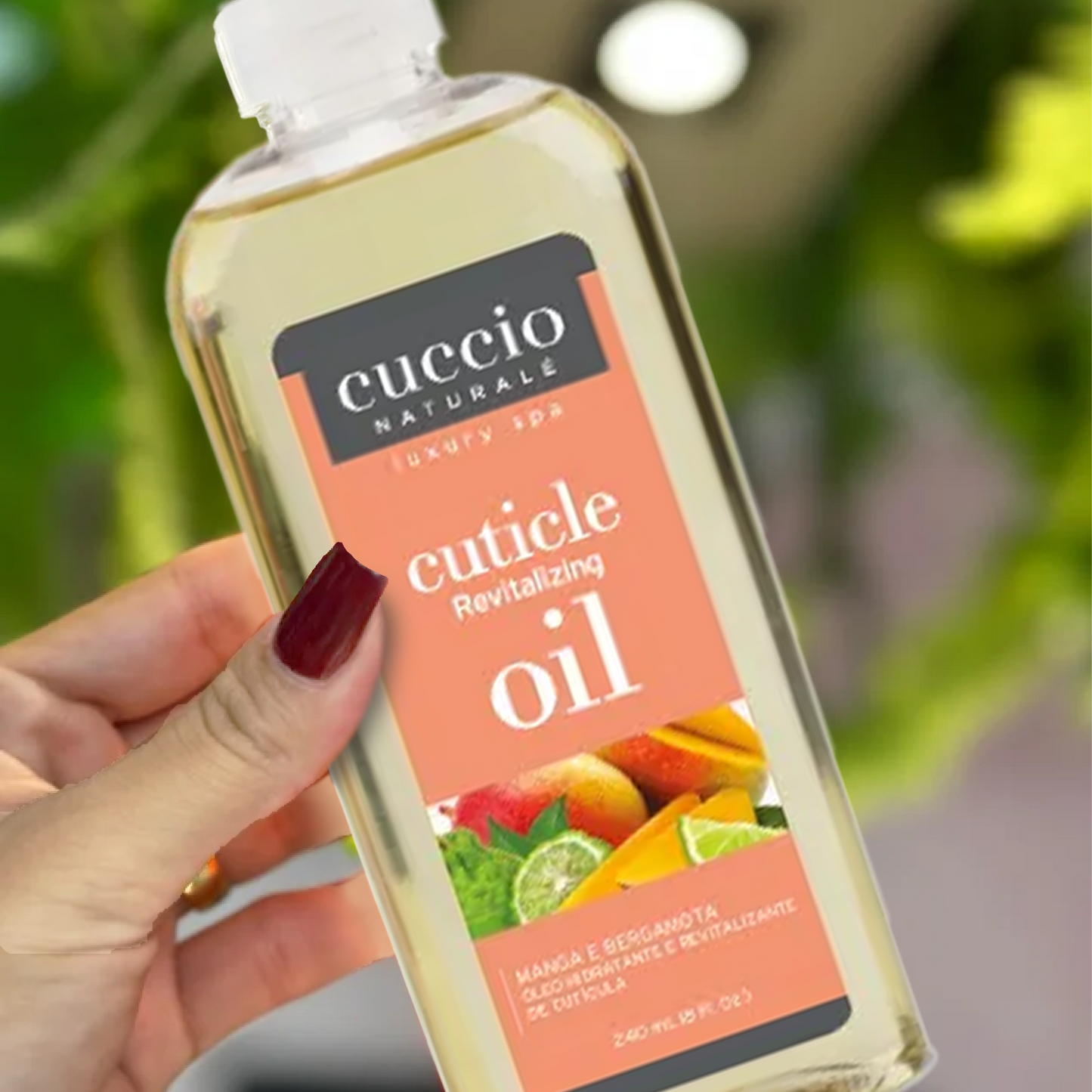 ÓLEO HIDRATANTE DE CUTÍCULA 240ML MANGA E BERGAMOTA (MANGO E BERGAMOT) CUCCIO NATURALÉ
